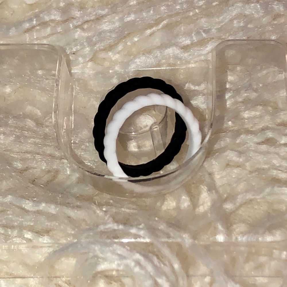 2- ENSO Silicone Wedding Band Rings Thin Stackables Braided Black White NIB